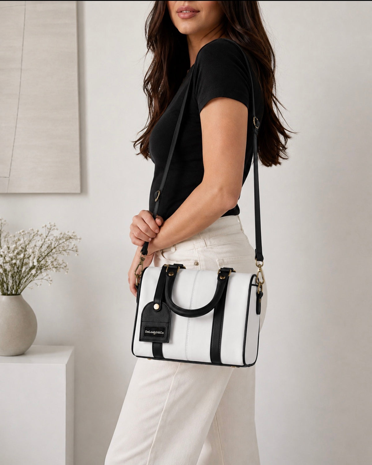 DeLoatch and Company Laura Italian Leather Handbag