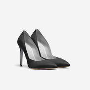 DeLoatch and Company Black Cinderella Heel